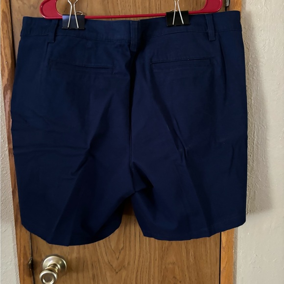 Shorts 8” - Picture 3 of 3